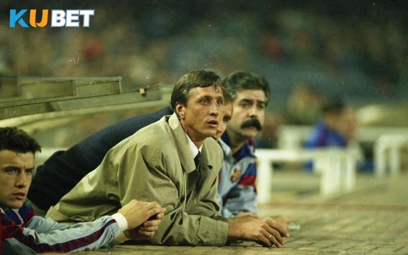 Xây dựng DNA Barcelona qua triết lý Cruyff