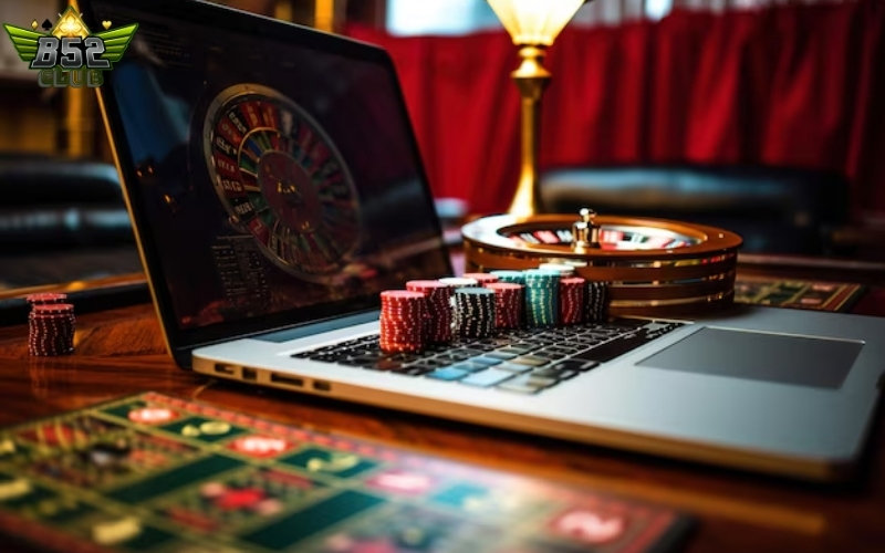 Chiến lược marketing và thu hút người dùng