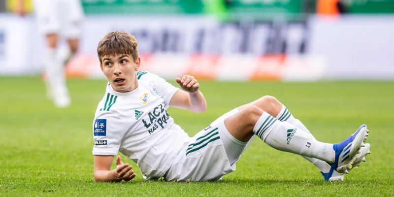 Quá trình phát triển của Karol Borys tài năng trẻ Ba Lan