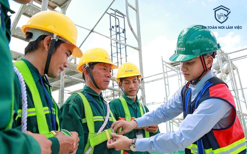 huấn luyện an toàn lao động
