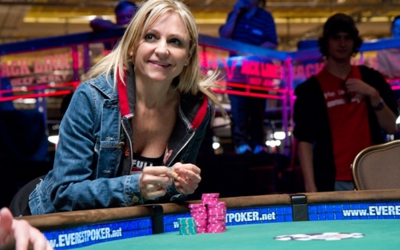 Jen Harman Là Ai? Nữ giới hiếm hoi thành công ở cấp độ Cash Game High Stakes