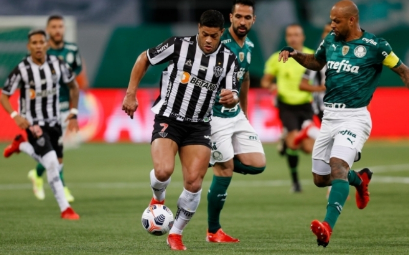 Palmeiras hướng đến chiến thắng bằng lối chơi pressing dồn dập