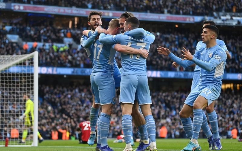 Cách đánh giá phong độ đội bóng qua 5 trận gần nhất